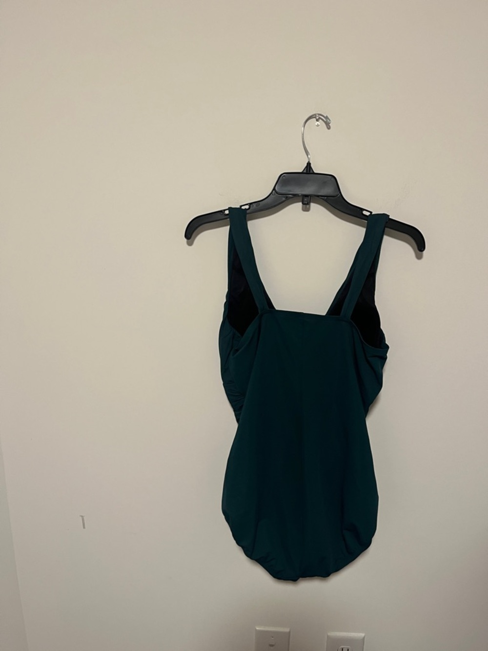 Ladies GENTLY USED LANDS END BATHING SUIT - Picture 3 of 5